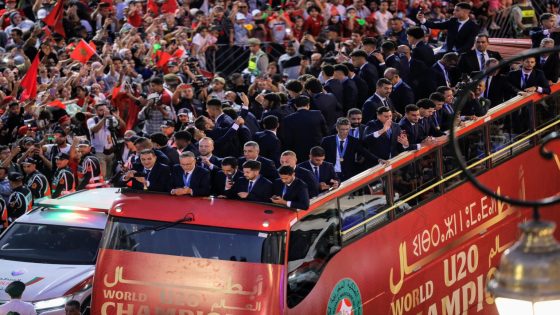 الرباط.. ألبوم صور الاستقبال الشعبي الحاشد لأبطال العالم لأقل من 20 سنة